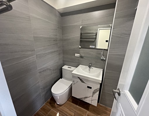 房東自租歡迎仲介配合/衛道路全新套房 - Image 8