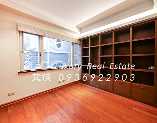 麗景山莊別墅豪華大客廳有傭人房近捷運MRT - Image 12
