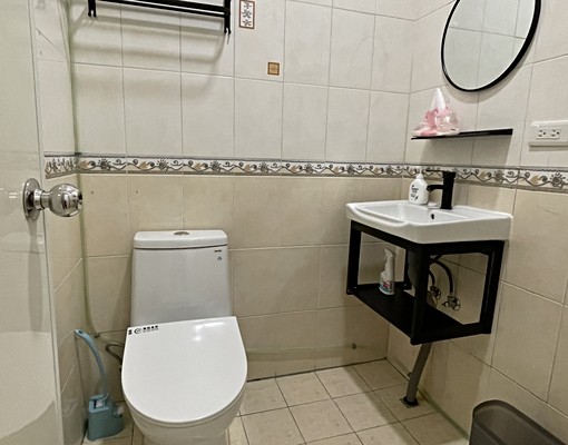 免仲介費適工作室美甲美容刺青員獨立衛浴多間可選 - Image 3