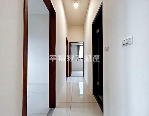 (租)大灣商圈全新大三房+平車(可租補，可報稅 - Image 2