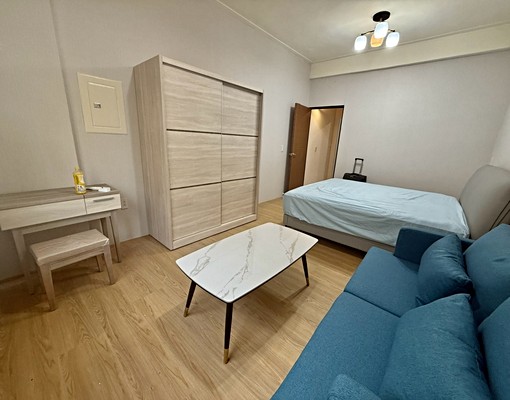 自強一路近前金捷運站高級大套房🏡可租補 - Image 2