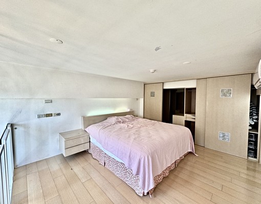凌群🏠西門站4米5樓中樓/電梯獨立套房/獨立更衣間/可租補 - Image 4