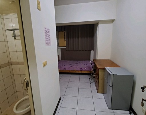 學生電梯套房出租台電台水可申請租補 - Image 1