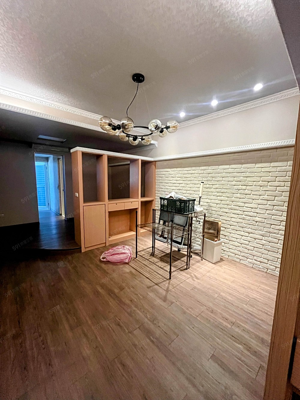 新北租屋,板橋租屋,住辦出租,玄關