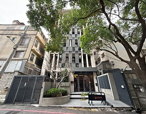 永福路靜巷中科陌麗樓中樓含水網路機上盒電5.5元多間可選!! - Image 2