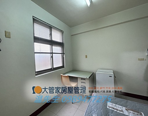 ☑可報稅可租補/套房拎包入住附室內機車位 - Image 3