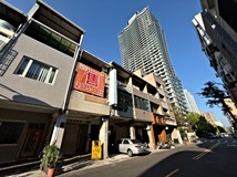 五權一街美術館前天空樹豪宅..