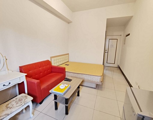 龍科電梯獨立套房(可申請租金補助) - Image 2