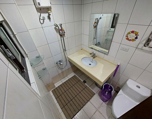 精裝二室ㄧ衛ㄧ大廚房含平面車位，可租補（含車位）。 - Image 5