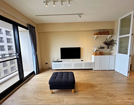 🏆高鐵特區・宏觀大樓三改二房|高樓景觀美宅出租剛降價! - Image 2