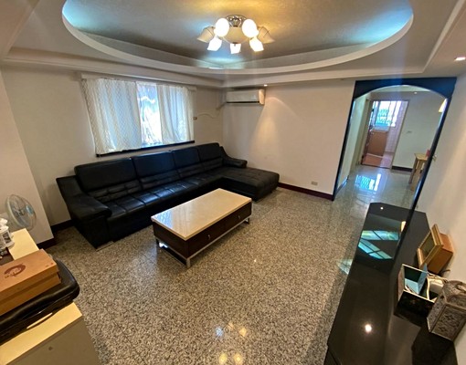 嘉晟社宅平鎮復旦路4房12200元 - Image 1