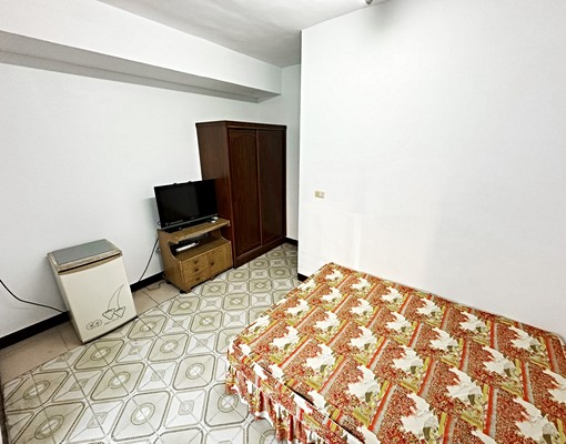 捷運新莊站【稀有租案】可補助★有陽台★獨洗衣機 - Image 3