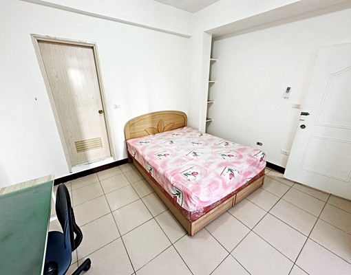 捷運新莊站【稀有租案】可補助★洗衣機★獨立陽台 - 591租屋網 - Image 4