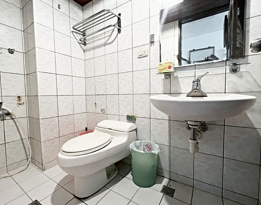 免佣)近捷運新店【優質獨戶】可補助★流理台★有電梯 - Image 5