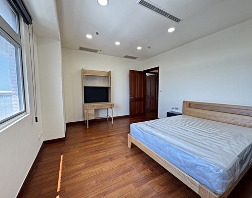 東區文化新世紀可報稅三房平車含管興城團隊 - Image 4