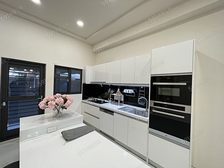 時尚領袖-透天樣/實品屋