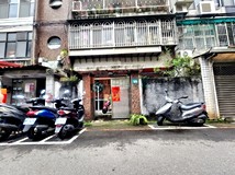 民族街27巷中信韋霖🍎秀朗國..