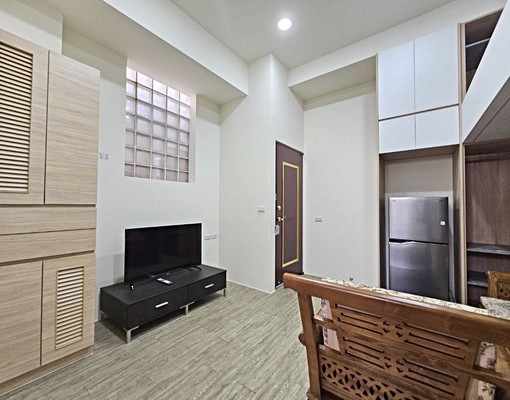 仁愛醫院旁|精緻套房魔術大空間|有獨立大後院可租補 - Image 4