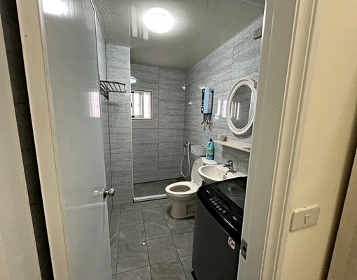 全新裝潢,大套房,個人工作室,像渡假喔! - Image 6