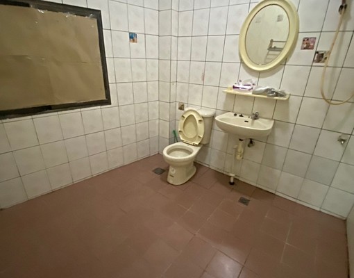 一江橋附近/巷內透天1～3樓五房門口停車/可倉庫可租補可神明 - Image 10