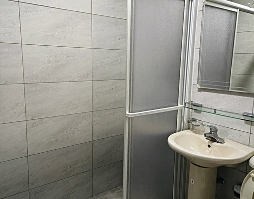 獨立式套房*有電梯*近老街*全套家俱* - Image 2