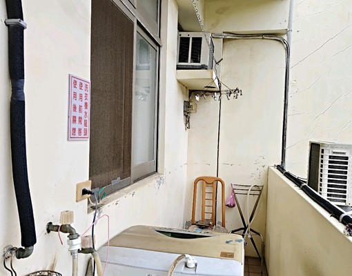 屋主自租拎包入住生活機能完備(限女生) - Image 2