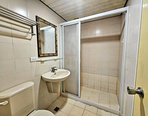 巨蛋商圈幽靜美裝公寓二樓 - Image 10