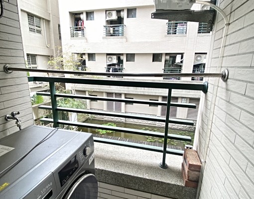 可雙租補✨陽台獨洗✨室內機車位✨朝陽亞大首選✨電梯套房 - Image 8