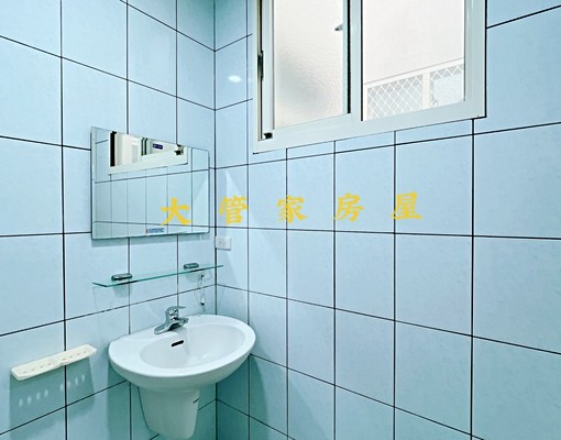 煖煖嚴選*優惠中*高鐵樸質套房 - Image 7