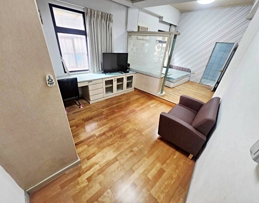 經國三廠~首選的採光大獨套~ - Image 1