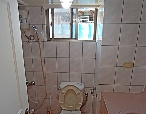 近再興中學有電梯採光佳獨立陽台可租補 - Image 11