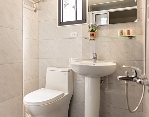 全新電梯小豪宅!陽台獨洗中國醫/中友 - Image 4