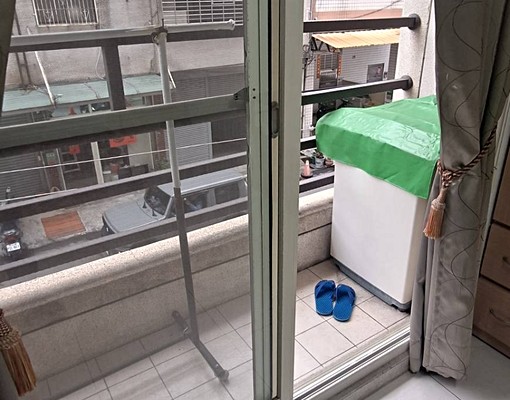 可租屋補助、獨洗、大陽台、沙發、網路42電視、電梯 - Image 12