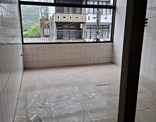 大林街透天厝使用1一4樓利用空間大 - Image 13