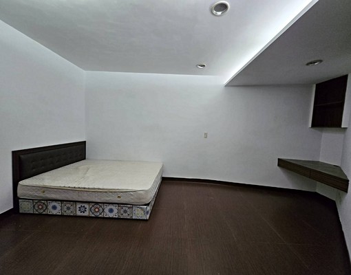 🔸近新莊迴龍站｜鴻金寶採光大套房🏡～收納空間多 - Image 2