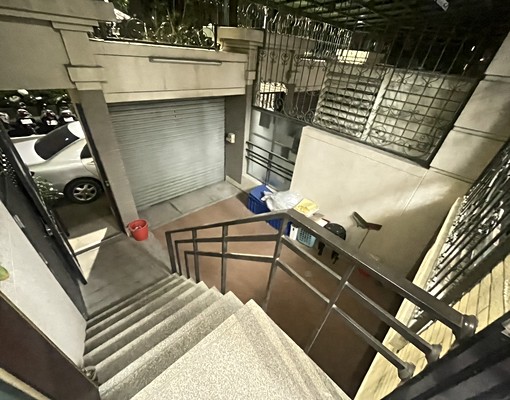 嶺東商圈別墅5房車庫可公司設立~可租補 - Image 1