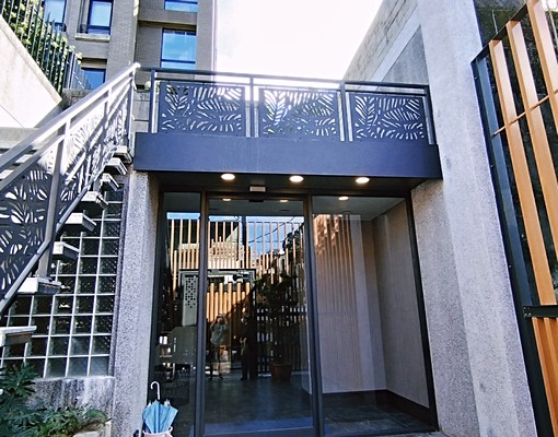 可租補景觀房/全新裝修家電家具/代收垃圾 - Image 11
