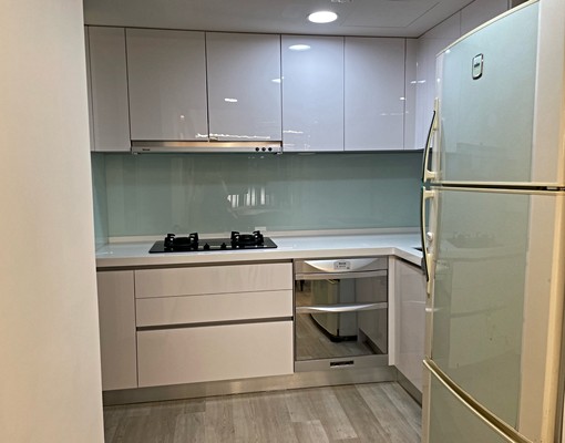 台中港新市鎮[漂亮時尚3房+車位]含電動樁傢俱全~可租補 - Image 8