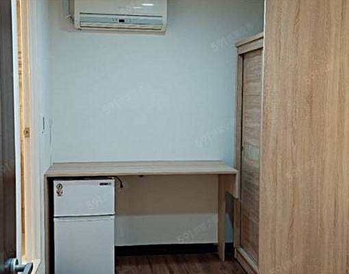 大漢橋長江路口簡裝修獨立套房$11000/月 - Image 5