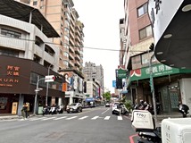 大隆路🍏五期精誠商圈朝南金..