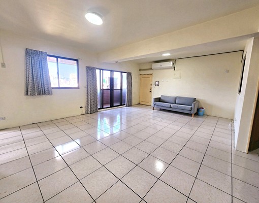 新竹巨城經國路3房電梯大陽台獨洗獨曬養寵可談 - Image 1