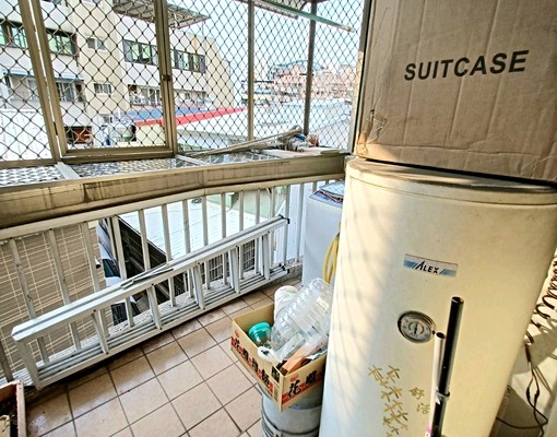 濱山街電梯雅房限租女生包管理費 - Image 11