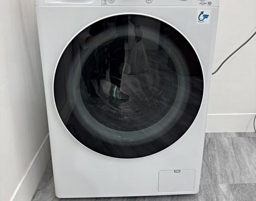 大橋頭全新裝潢/分租套房/獨立陽台 - Image 8