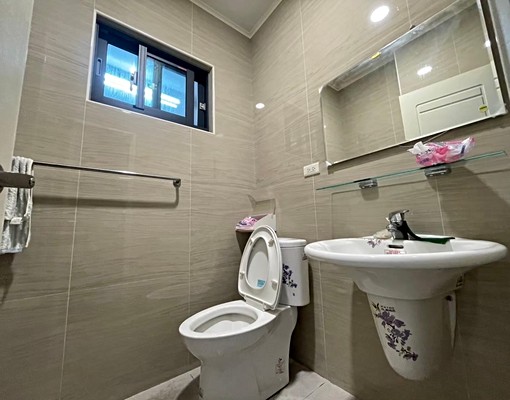 溪湖近中科全棟4大套房商住車墅 - Image 3