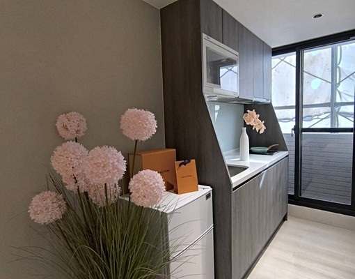 Likehouse粉紅泡泡風全新整修大陽台獨洗曬可租補大套房 - Image 2