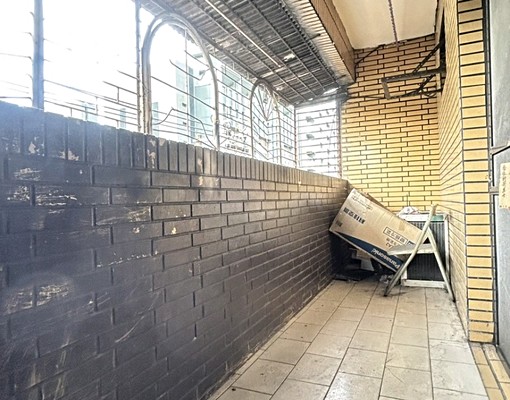 板橋信義路3F公寓空45坪4房大格局 - Image 14