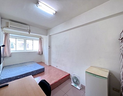 向心南路982巷/雅房兩人用一間廁所/可以申請租屋補助 - Image 1