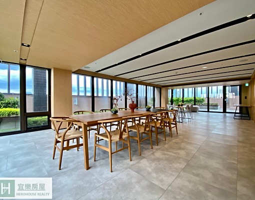 科技大樓*全新第一手裝潢管理高樓遠眺森林公園租金含稅及管理費 - Image 10
