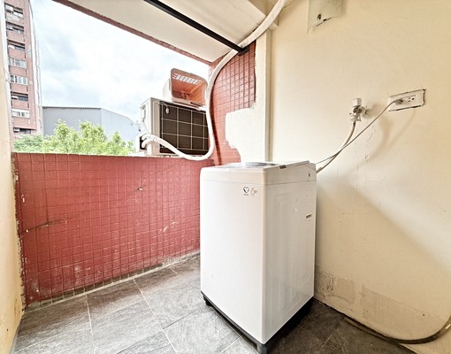 喜歡我的心💖可寵雙租補陽台獨流理台💖衛浴窗 - Image 12