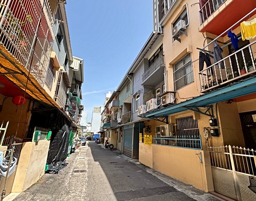 租~清水中山路全聯旁全新整理美透天 - Image 1